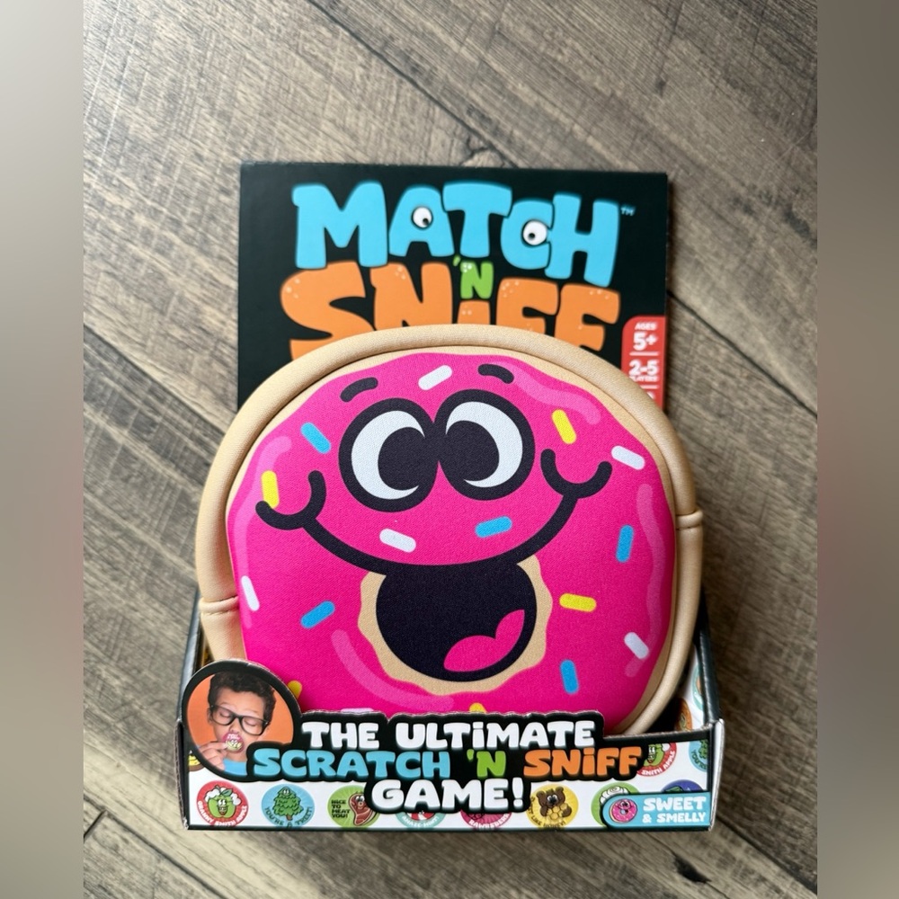 NWT Schylling Match 'N Sniff Sweet & Smelly Fun Family Matching Game